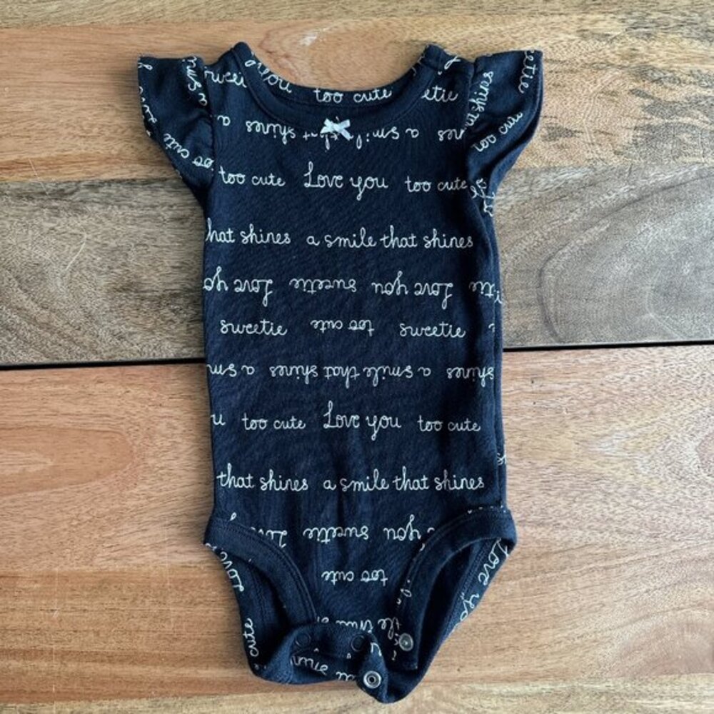$2 Carter’s bodysuit 3m baby girl onesie